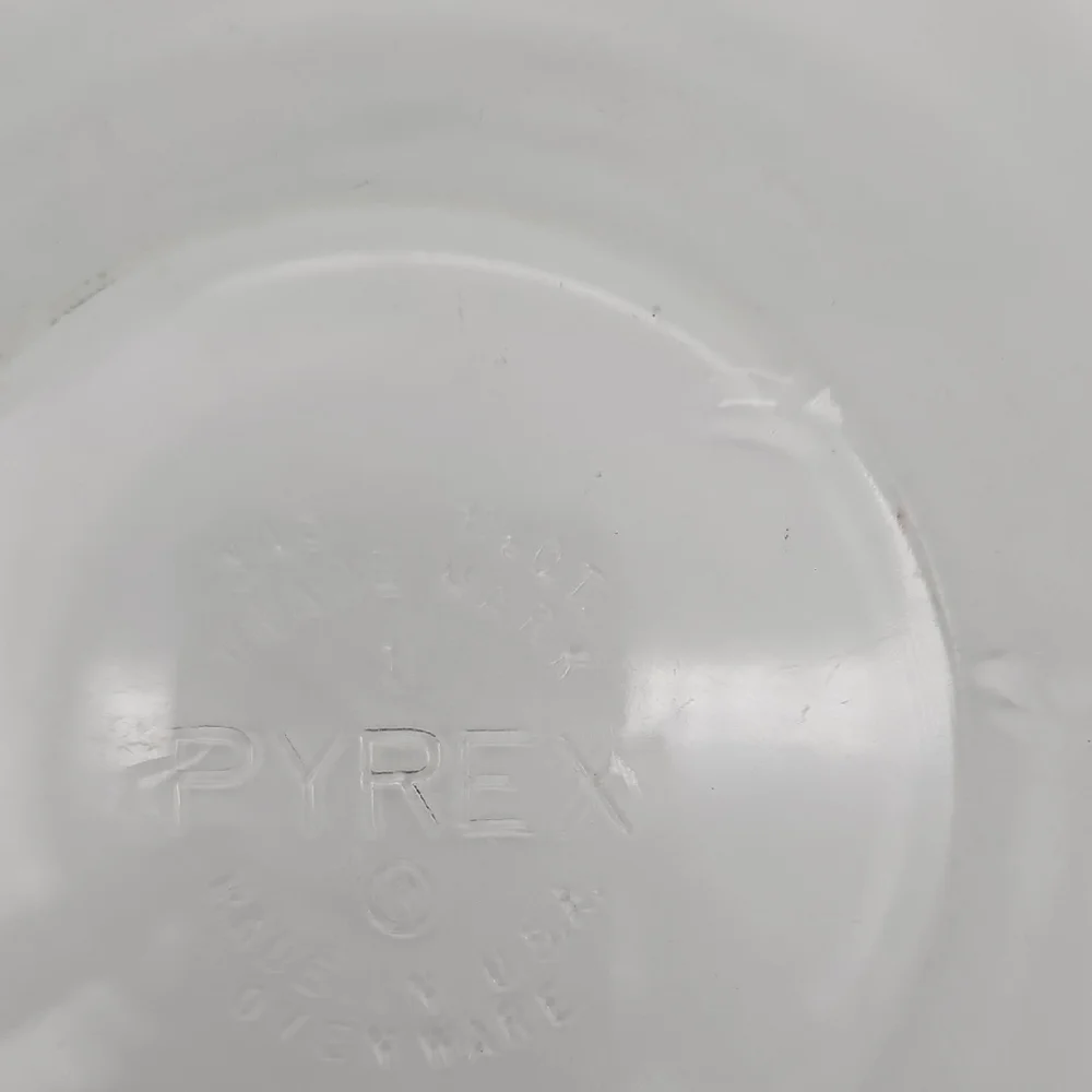 Pyrex Clear Glass Round Baking Dish